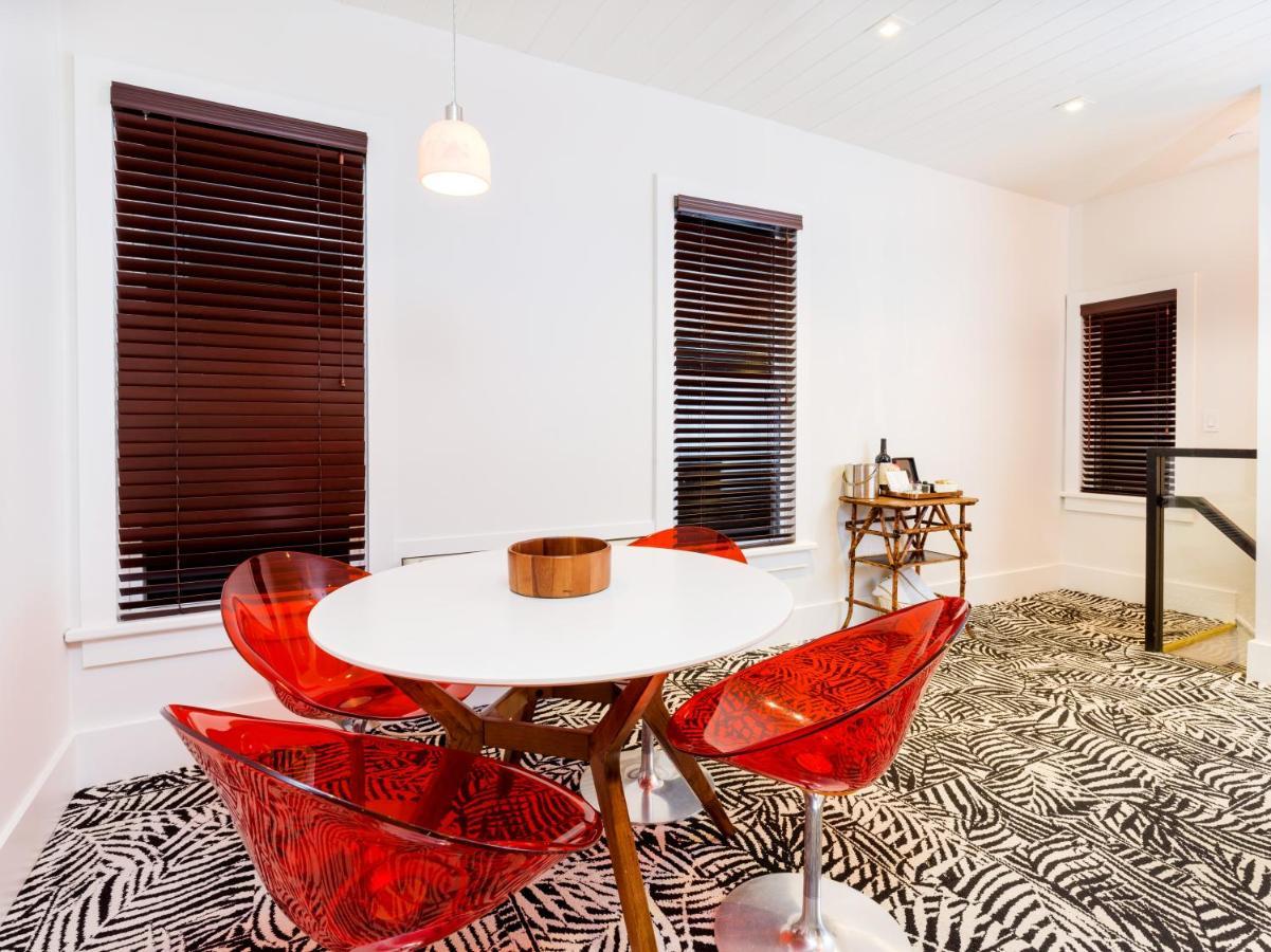 American Beech Hotel Greenport Bagian luar foto