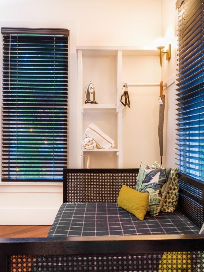 American Beech Hotel Greenport Bagian luar foto